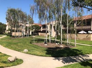 700 W La Veta Ave UNIT D6, Orange, CA