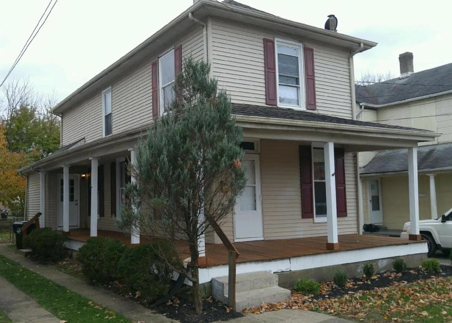 449 Forest Ave photo 1
