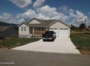 128 Nevils St, Harrogate, TN 37752