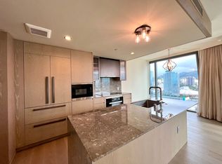 1000 Auahi St APT 2310, Honolulu, HI 96813