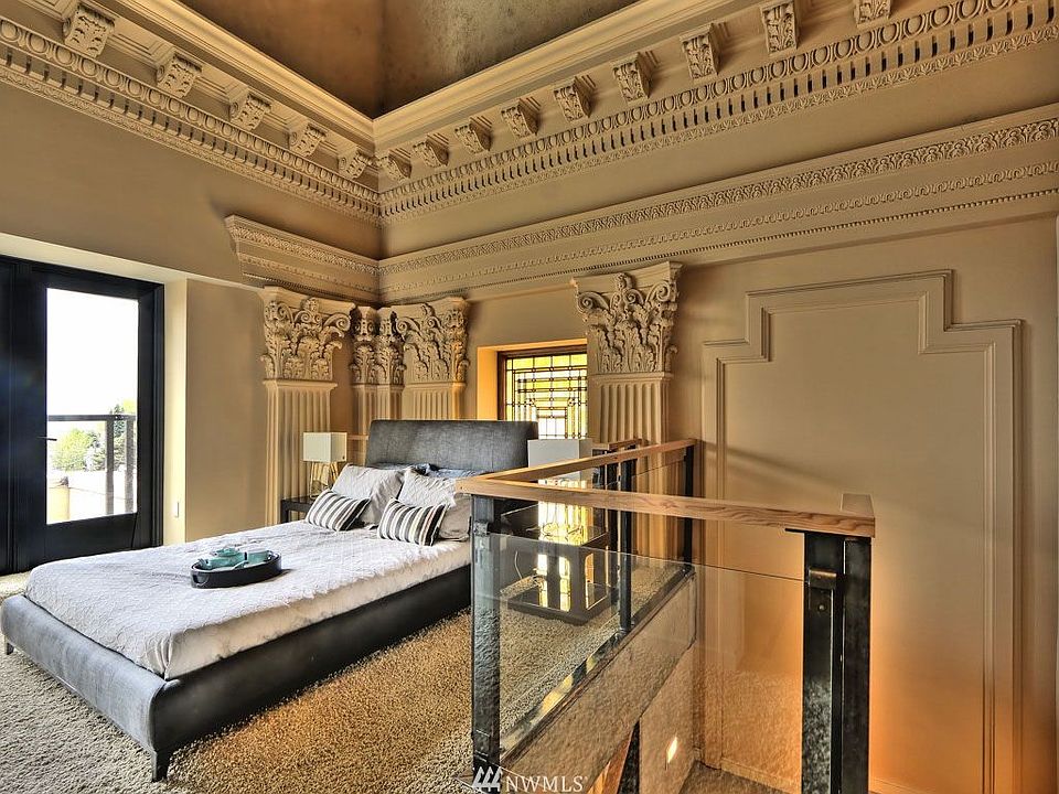 1st image of 1515 E Denny Way #7