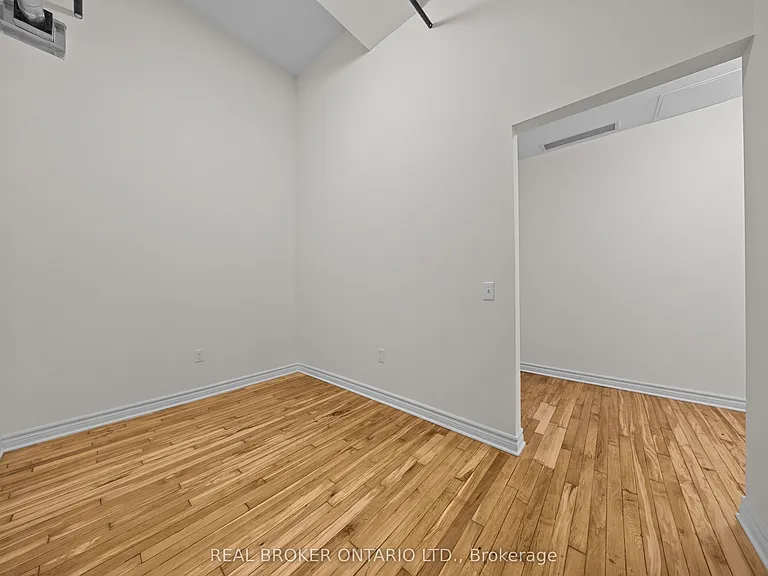 150 Mill St #415 — Photo 3
