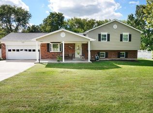 8135 Cox Rd, West Chester, OH 45069