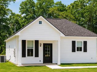 110 Pine Point Dr, Sylvester, GA 31791