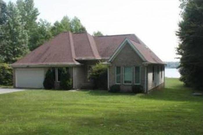 1st image of 658 Overton Dr
