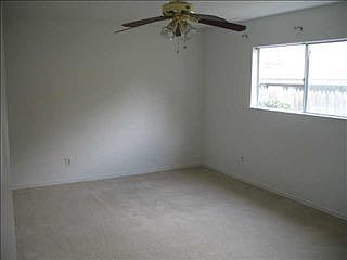 3rd image of 3418 Janwood Ln