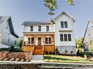 1738 W Markham Rd, Fayetteville, AR 72701