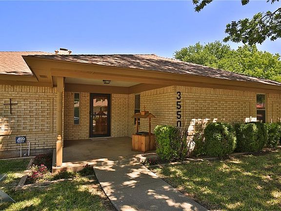 2nd image of 3550 Paint Brush Dr
