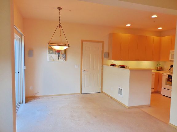 5th image of 1141 63rd St SE Unit B