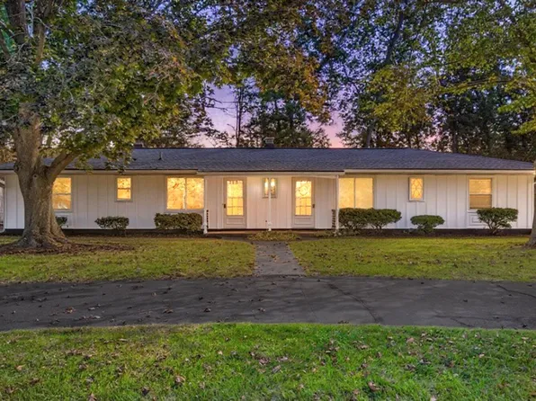 7717-7721 Julie Dr, Portage, MI 49024