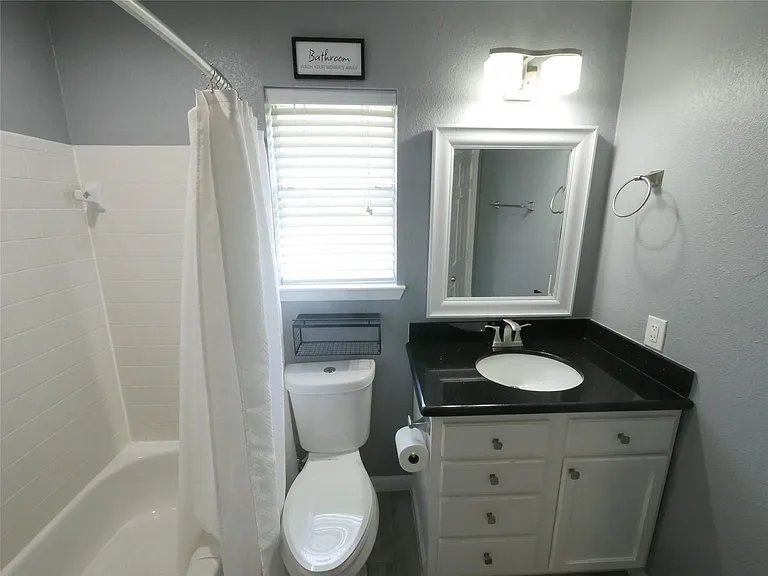 409 Seacrest Blvd — Photo 17