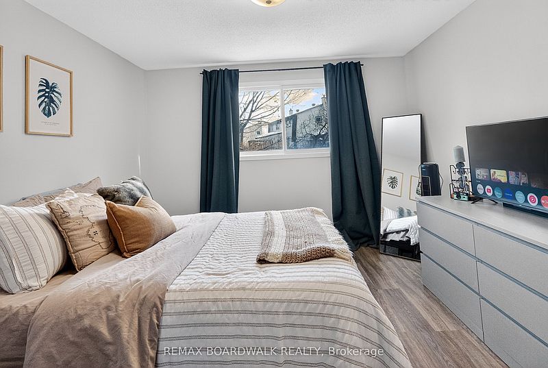 Ottawa House for rent - 4 Bedrooms — photo 16