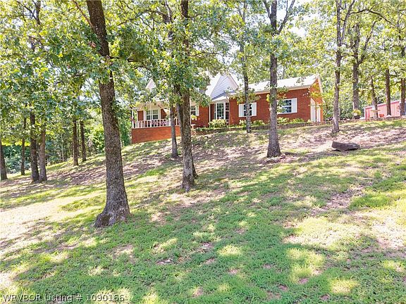 3rd image of 2704 Cedar Valley Dr