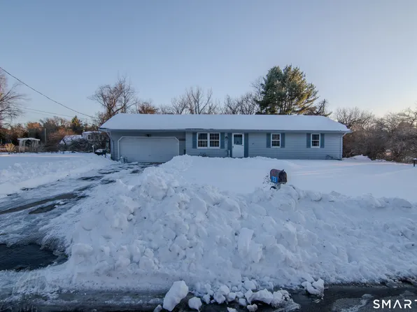 33 Junior Avenue, Killingly, CT 06239