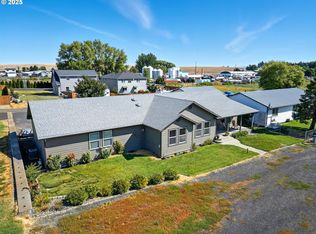 257 W Lincoln St, Athena, OR 97813