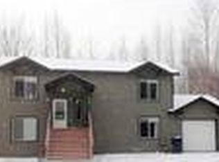 860 S Park Pl, Palmer, AK 99645