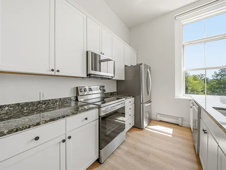 145 Glenwood St #304 — Photo 18