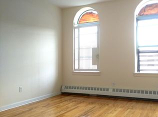 236 Moffat St APT 1D, Brooklyn, NY 11207