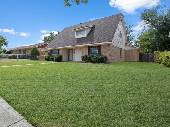 8449 Freeport Dr, Dallas, TX 75228