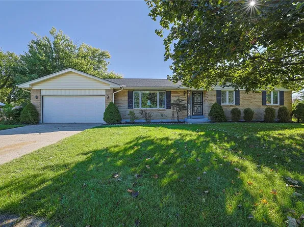 2416 Apricot Dr, Dayton, OH 45431