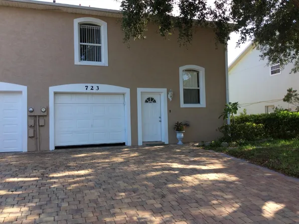 723 Laurel Bay Cir, New Smyrna Beach, FL 32169