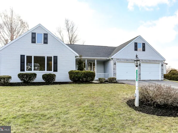 174 Wheatland Dr, Denver, PA 17517