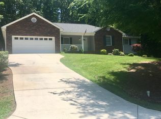 1001 Foxrun Cir SE, Concord, NC 28025
