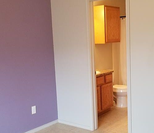 4th image of 115 Treasure St
