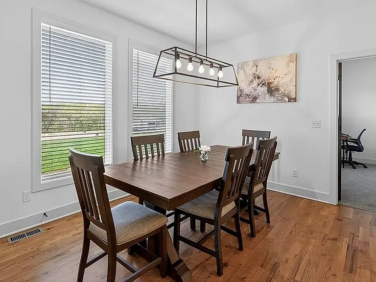 8808 N Clarion Ave — Photo 37