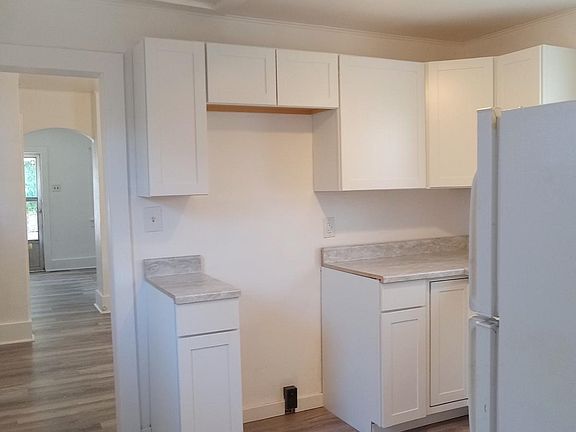 2nd image of 314 E Mesa Ave