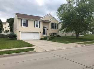 2913 Rahn Blvd, Bellevue, NE 68123