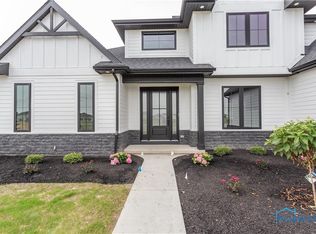 4657 Lennon Ct, Sylvania, OH