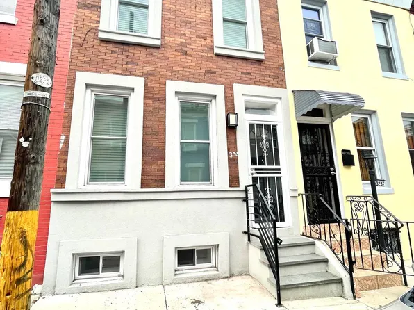 3250 N Marshall St, Philadelphia, PA 19140