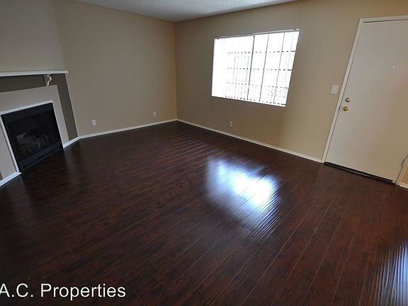 4th image of 11225 Huston St APT 306