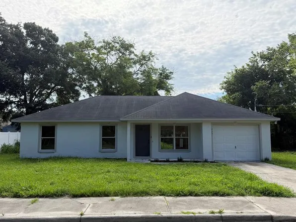 2231 Water St, Sanford, FL 32771