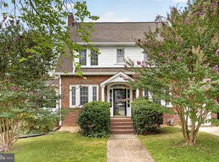 4705 Hunt Ave, Chevy Chase, MD 20815