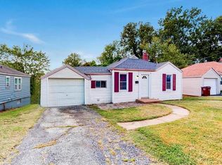 51 Henquin Dr, Saint Louis, MO 63135