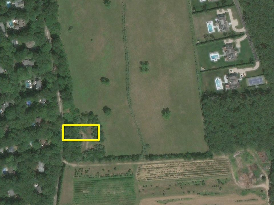 2nd image of 458 Seven Ponds Towd Rd