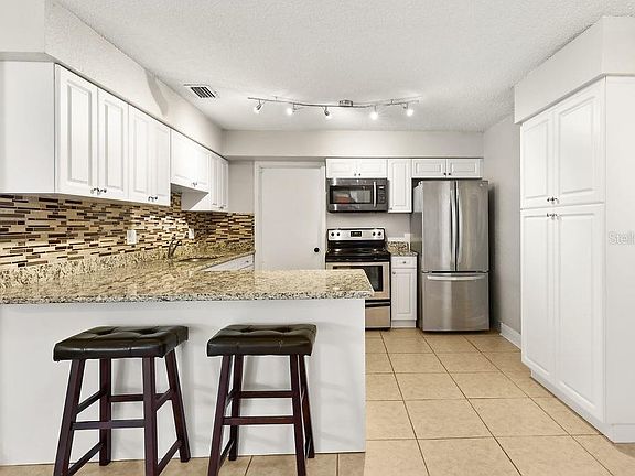 2nd image of 4860 Tampa Downs Blvd