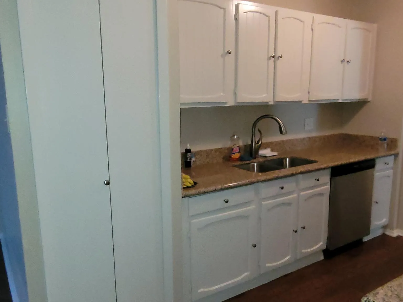 3 bed, 1362 sqft, $2,395 — Photo 4