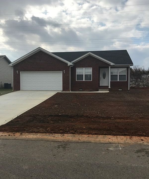 1st image of 143 Ashkirk Ln