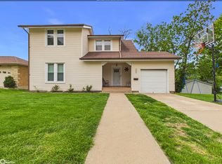 1008 Grand Ave, Keokuk, IA 52632