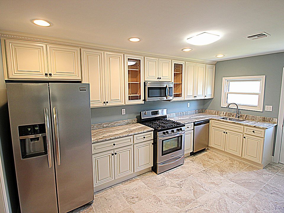 New Stunning Kitchen