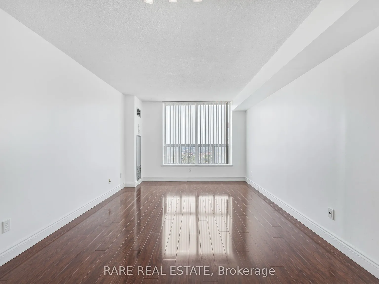 2 bed, $2,500 — Photo 3