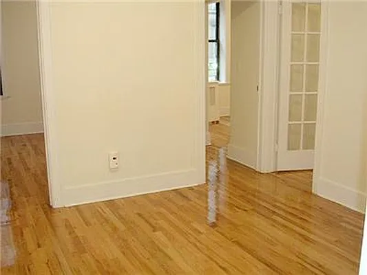 Rented by City Connections Realty | media 37