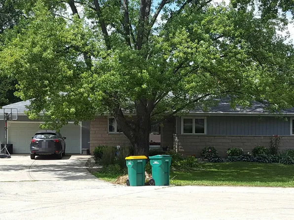 23005 S Bud Ct, Channahon, IL 60410