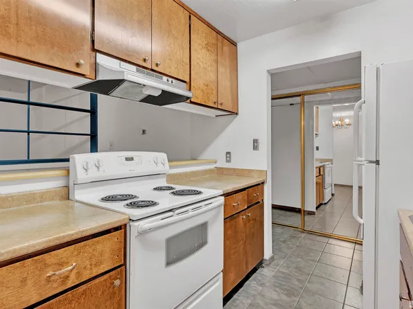 2955 Lakeside Dr Unit 110, Reno, NV 89509