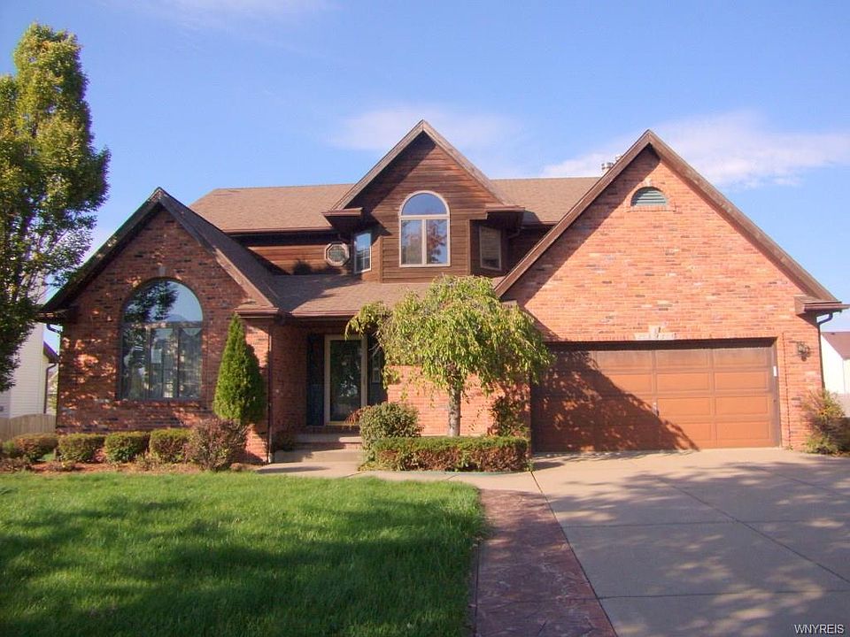 1st image of 81 Pleasant Trl