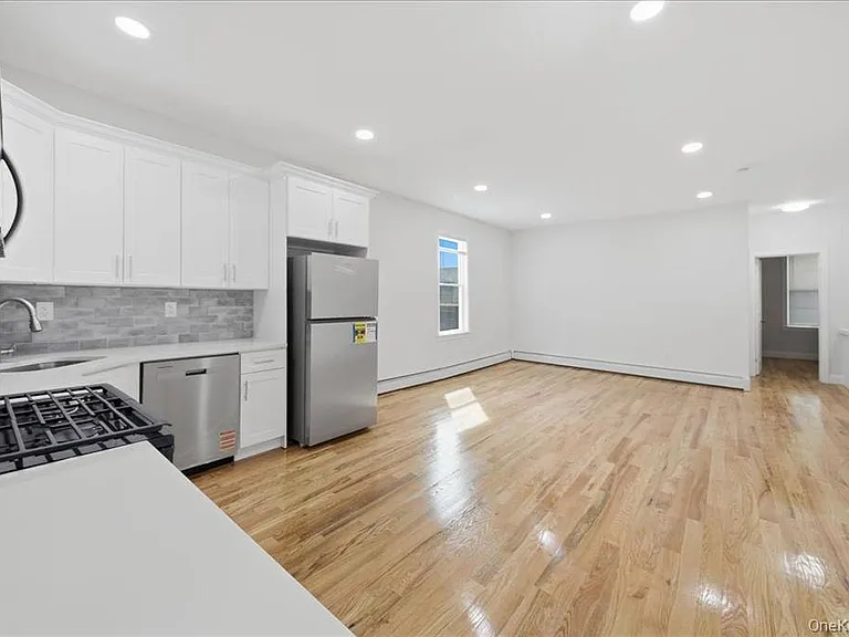 1624 Seddon St #2 — Photo 2