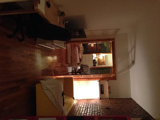 Rented by Elinor Taasa, LREB | media 21